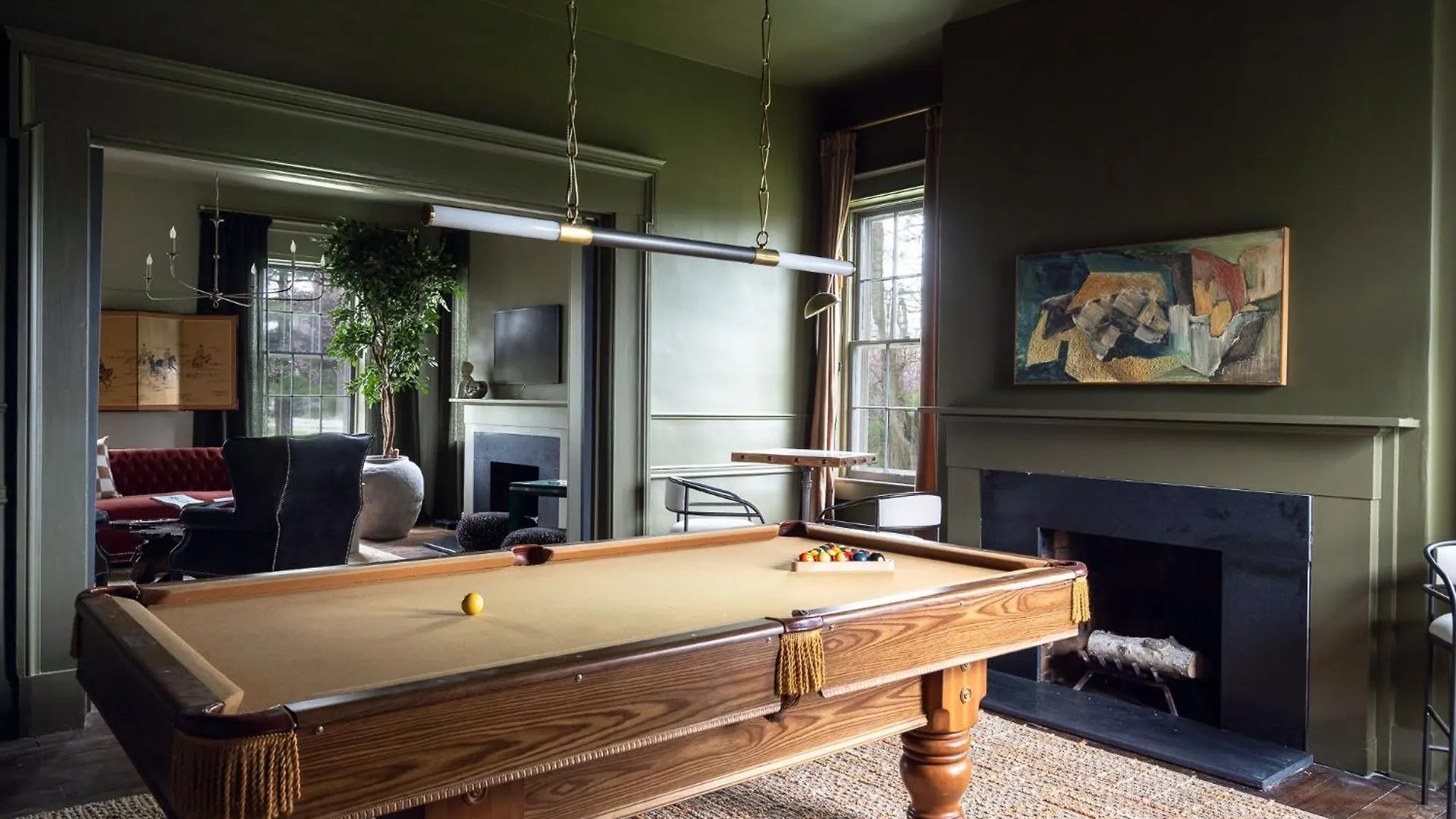 Historic Louisville Estate Luxe & Spacious Stay 0*,