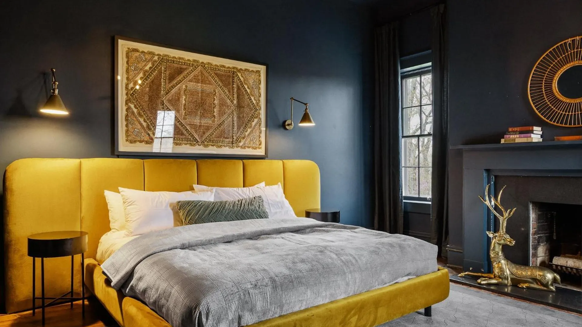 Historic Louisville Estate Luxe & Spacious Stay